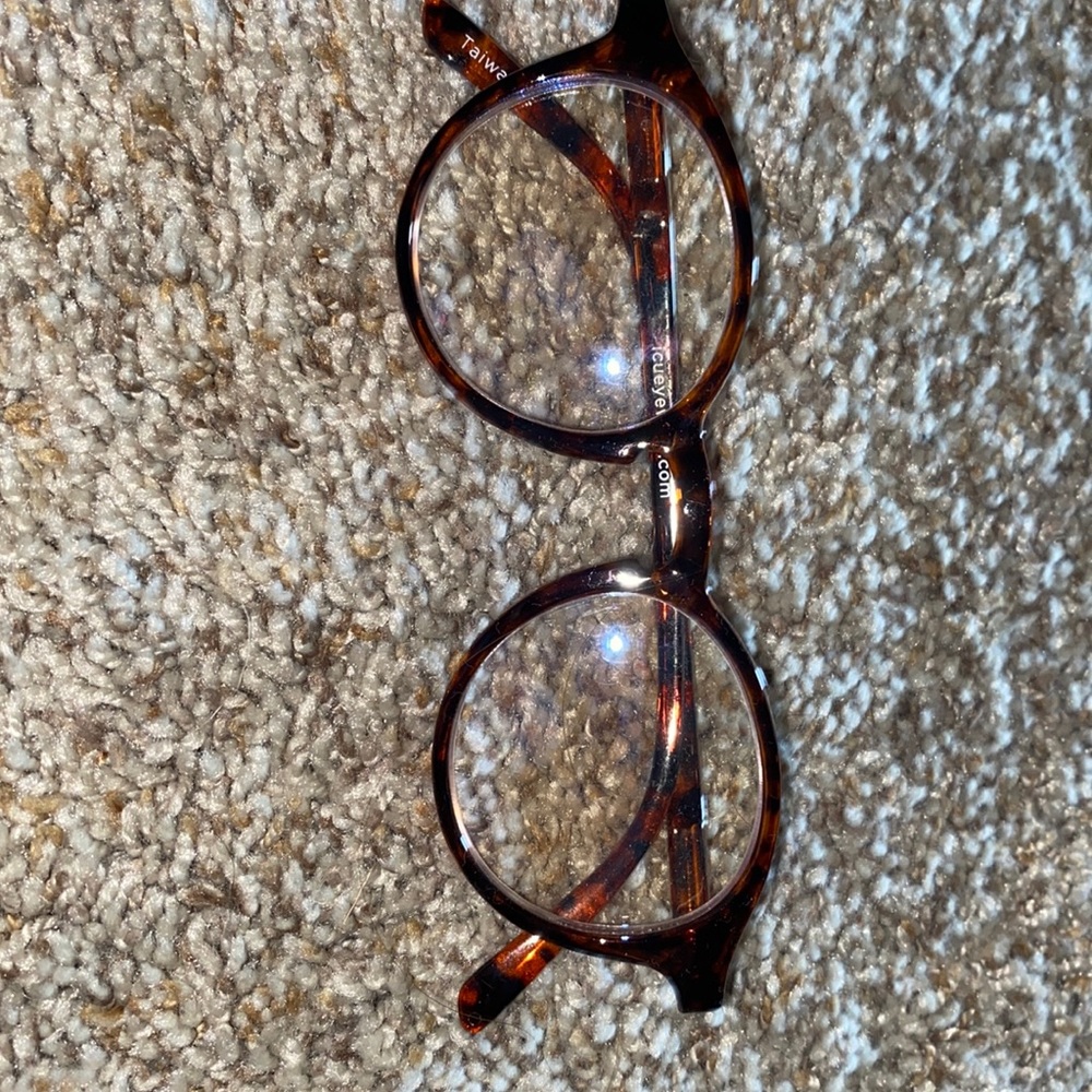 Blue light glasses